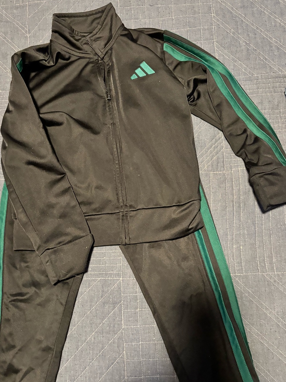 Kids Adidas Track Suit